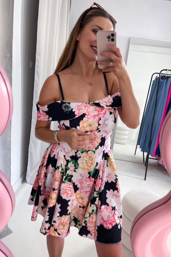 SUKIENKA LUNA MINI ROZKLOSZOWANA CZARNA W KWIATY 3